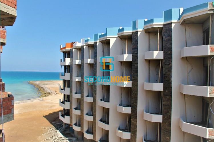 2 комнатная квартира прямо на море с частным пляжем
